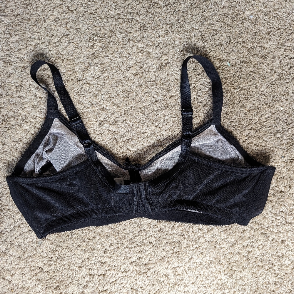Wacoal Black Lace Back Closure Bra Size 38D Adjustable Straps Retro Chic - Picture 2 of 6